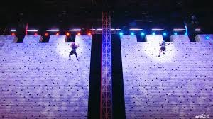 一日英超动向：曼联解雇青训教练被痛批，切尔西挖来“新内马尔”曼联解雇青训教练，裁员450人。阿莫林执教曼联，战绩不佳。奥斯梅恩将加盟切尔西，有望打破曼联单赛季进球纪录。