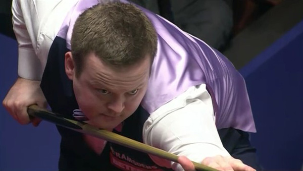 加专注于球 加专注于球